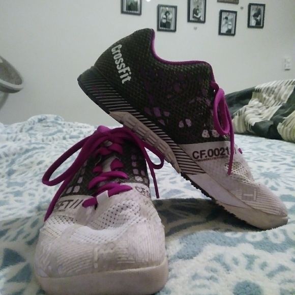 Almost new Reebok crossfit tennis shoes - Picture 2 of 2